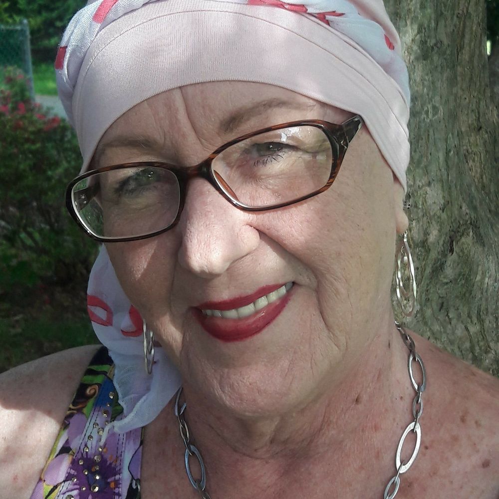 Meet your Posher, Gay